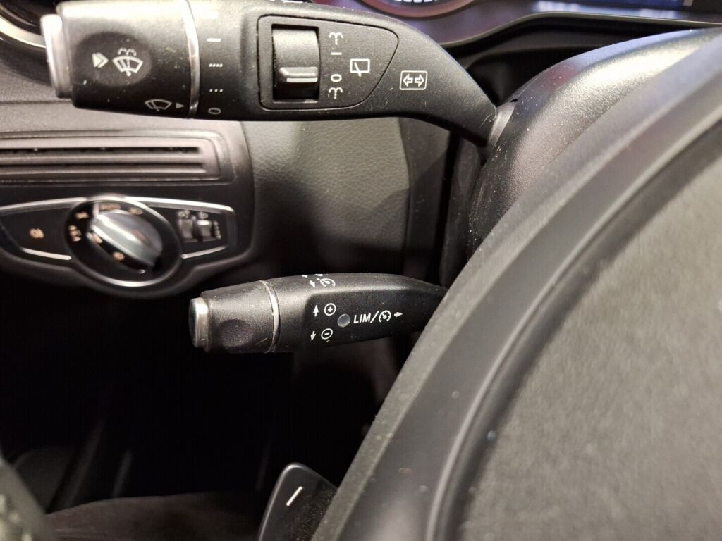 Mercedes-Benz C 2016 Harmaa