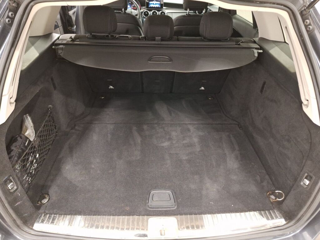 Mercedes-Benz C 2016 Harmaa