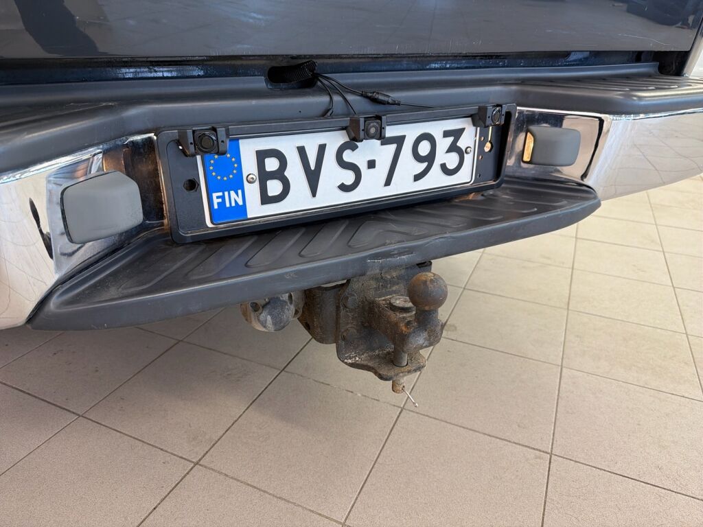 Nissan Navara 2008 Musta