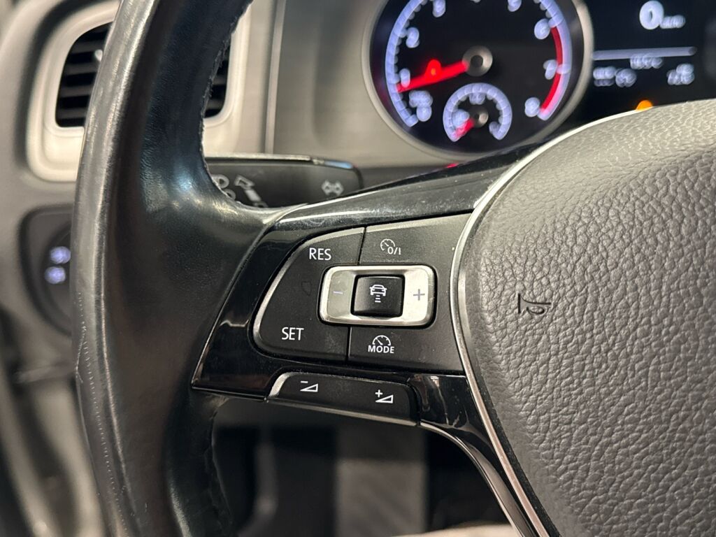 Volkswagen Golf 2015 Harmaa