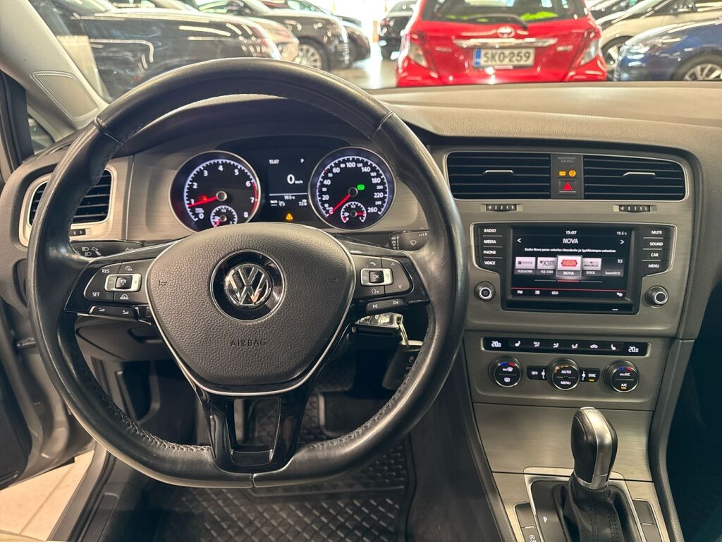 Volkswagen Golf 2015 Harmaa