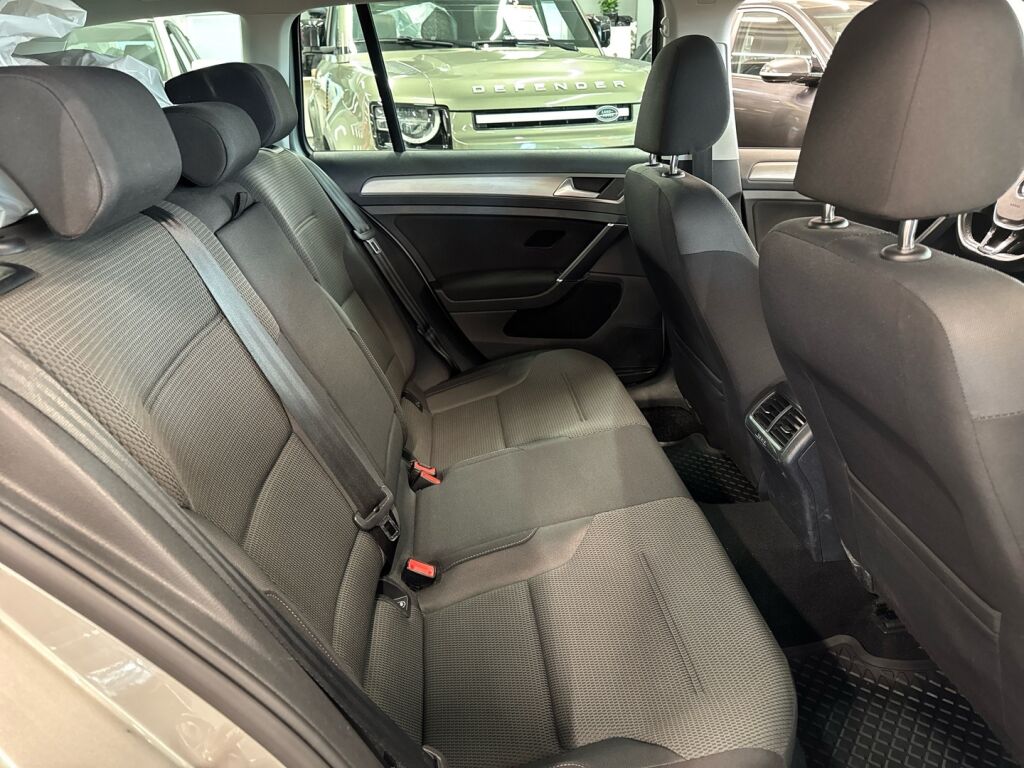 Volkswagen Golf 2015 Harmaa