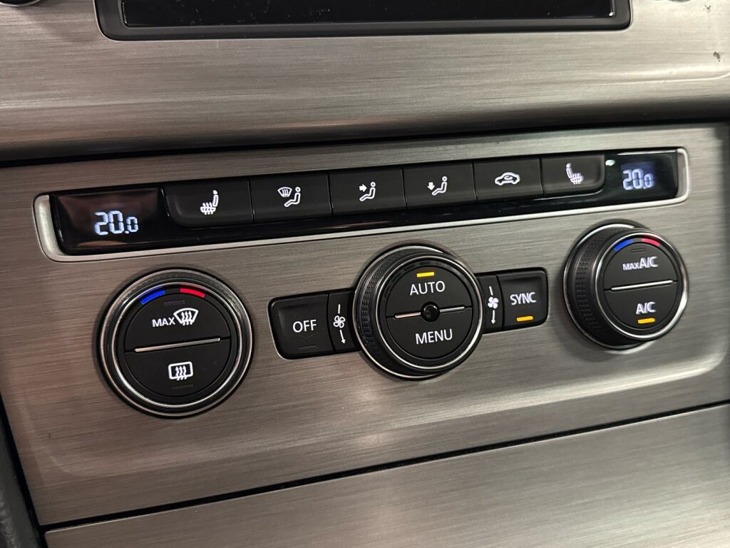 Volkswagen Golf 2015 Harmaa