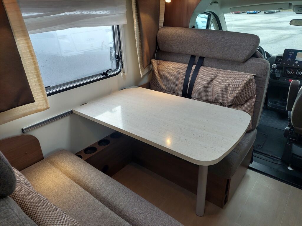 Bürstner ARGOS TIME A660 2015 Valkoinen