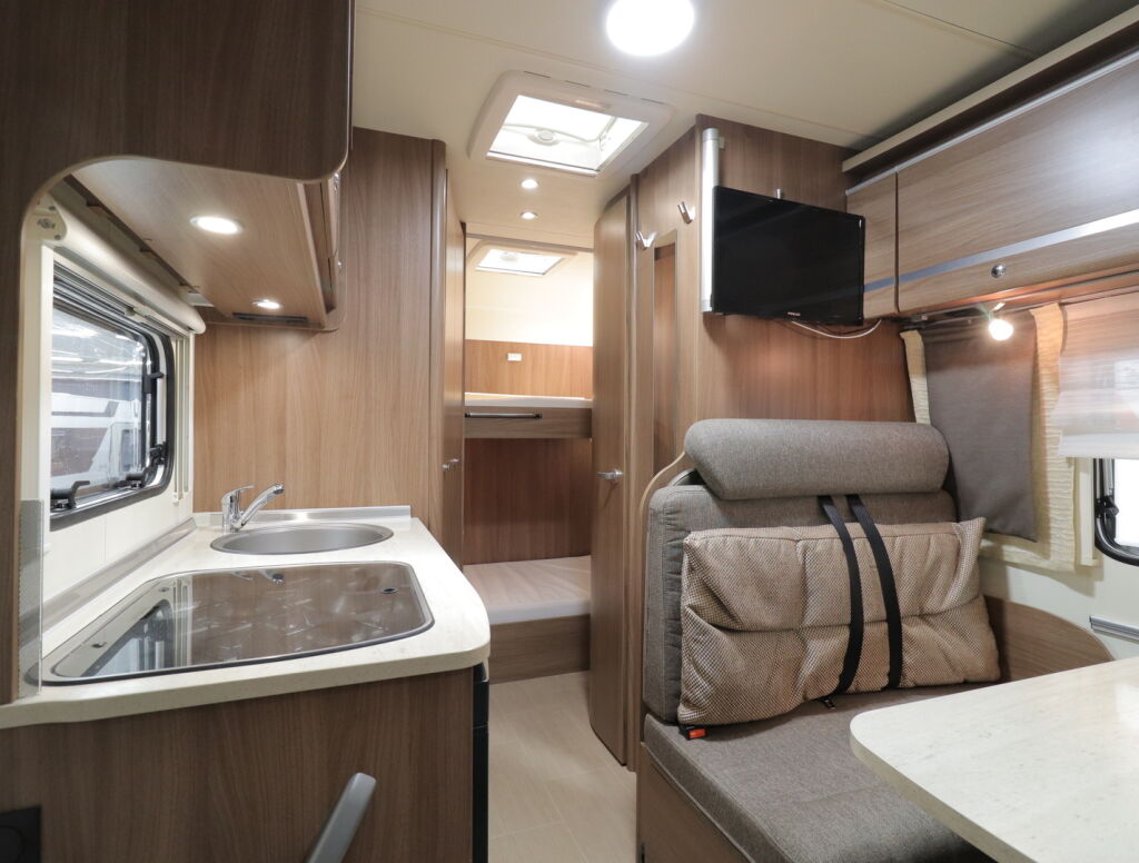 Bürstner ARGOS TIME A660 2015 Valkoinen