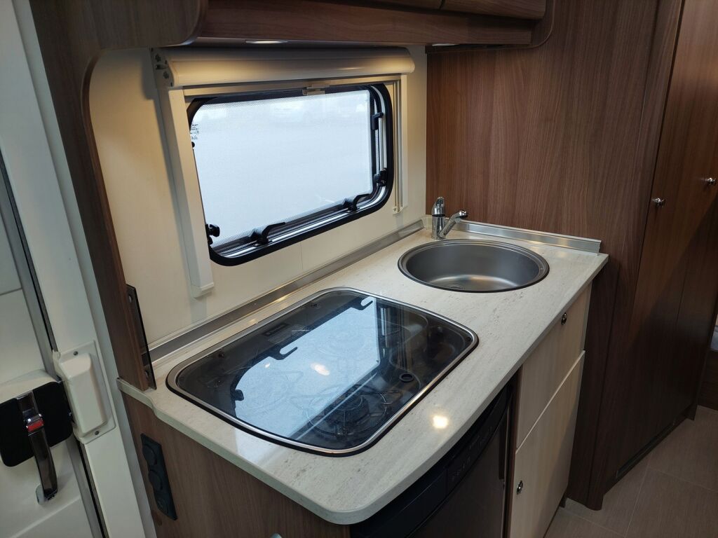 Bürstner ARGOS TIME A660 2015 Valkoinen