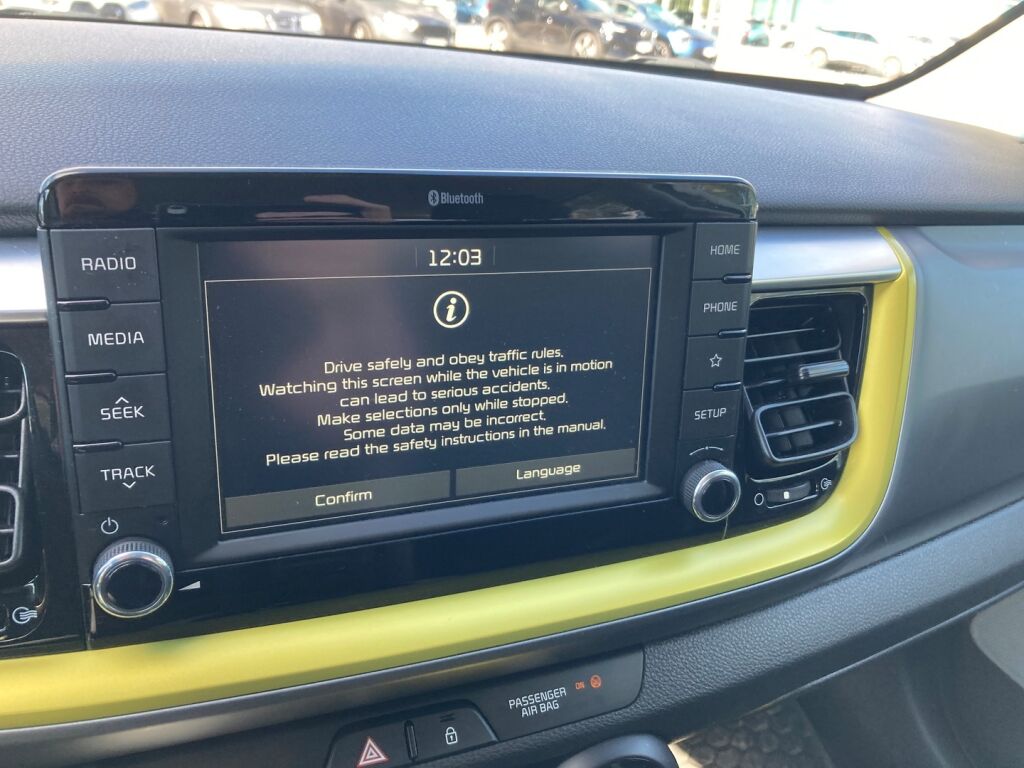 Kia Stonic 2019 Valkoinen