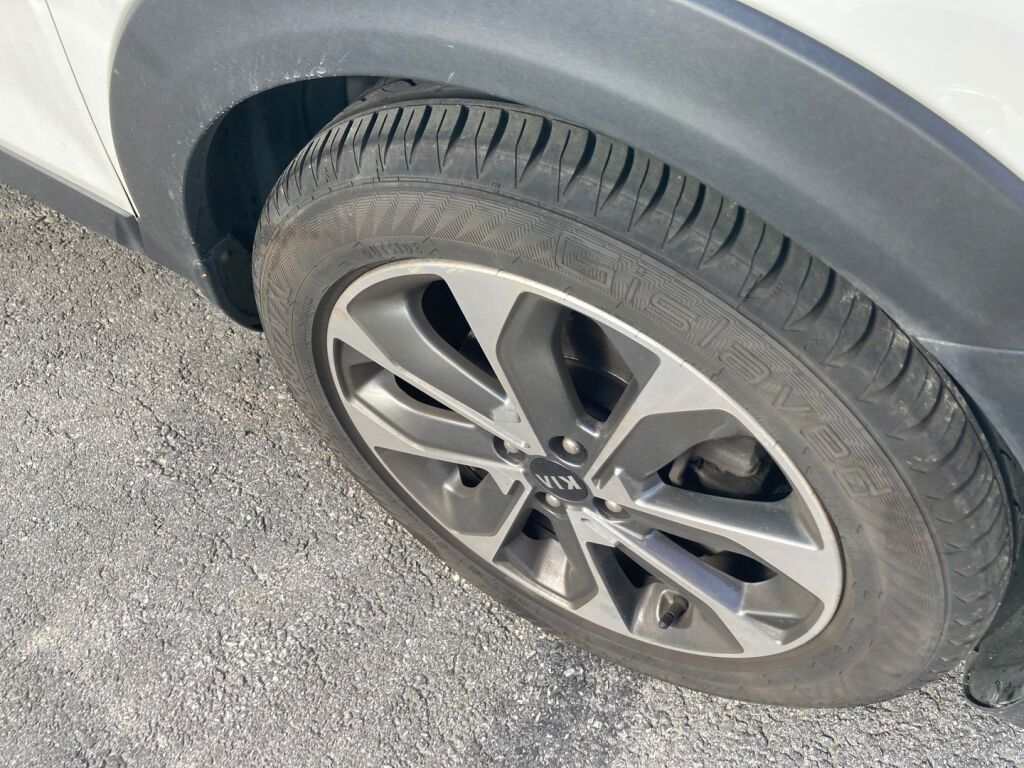 Kia Stonic 2019 Valkoinen