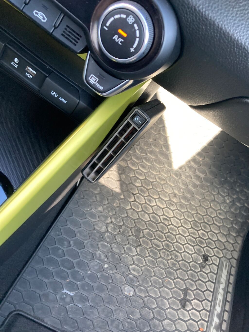 Kia Stonic 2019 Valkoinen