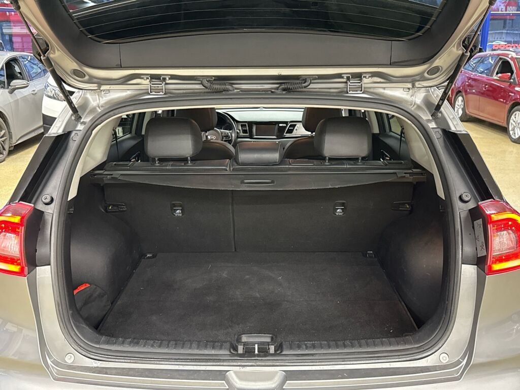 Kia Niro 2019 Harmaa