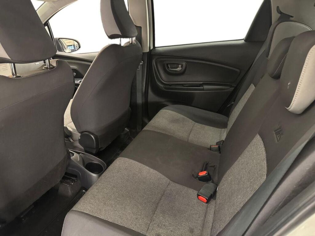 Toyota Yaris 2019 Valkoinen
