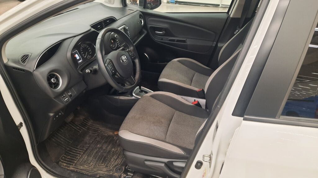 Toyota Yaris 2019 Valkoinen