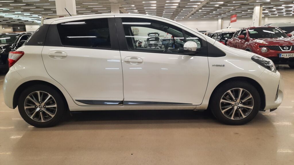 Toyota Yaris 2019 Valkoinen