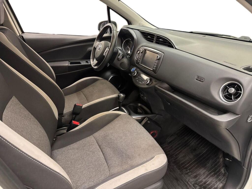 Toyota Yaris 2019 Valkoinen