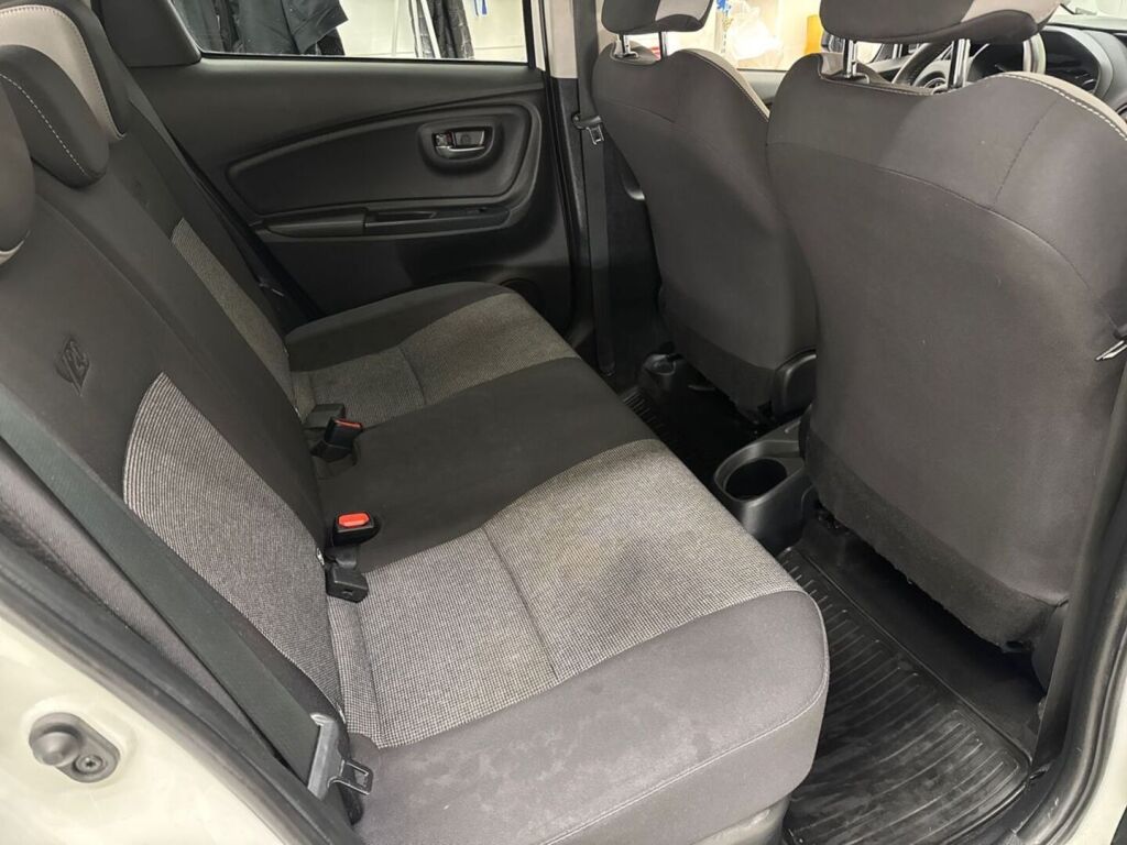 Toyota Yaris 2019 Valkoinen