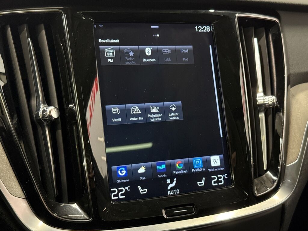 Volvo V60 2019 Harmaa