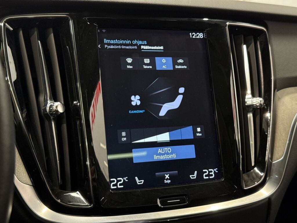 Volvo V60 2019 Harmaa