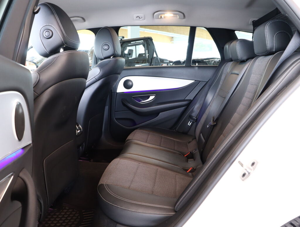 Mercedes-Benz E 2019 Valkoinen