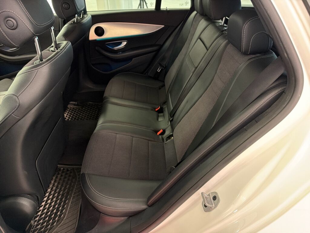 Mercedes-Benz E 2019 Valkoinen