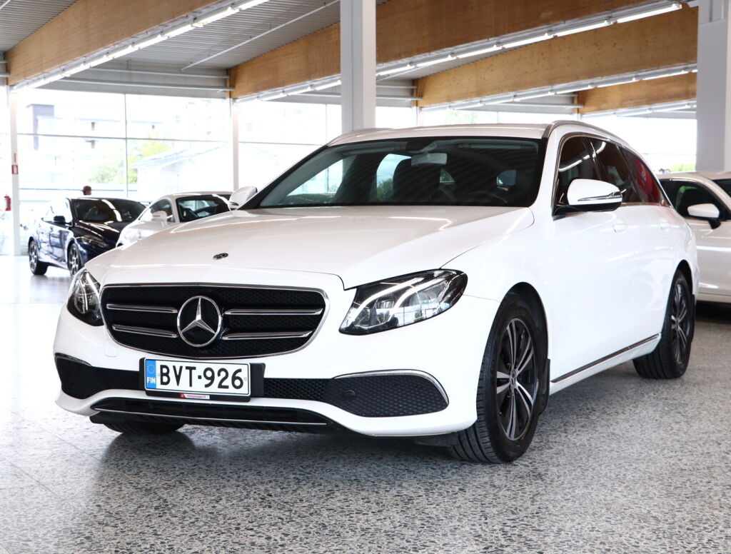 Mercedes-Benz E 2019 Valkoinen