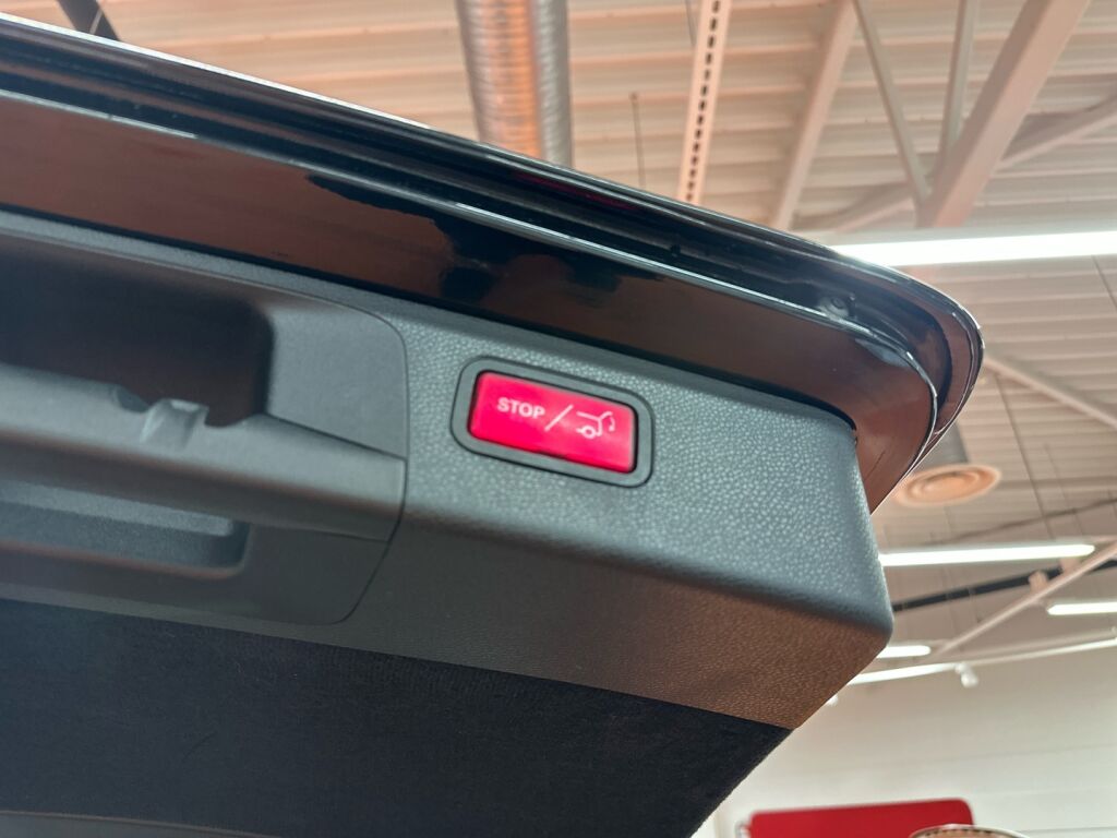 Mercedes-Benz E 2019 Musta