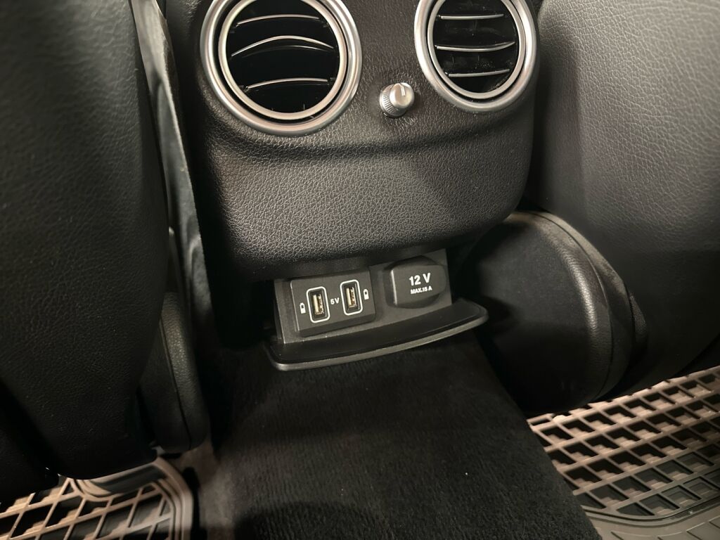 Mercedes-Benz E 2019 Musta