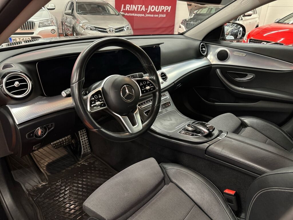 Mercedes-Benz E 2019 Musta