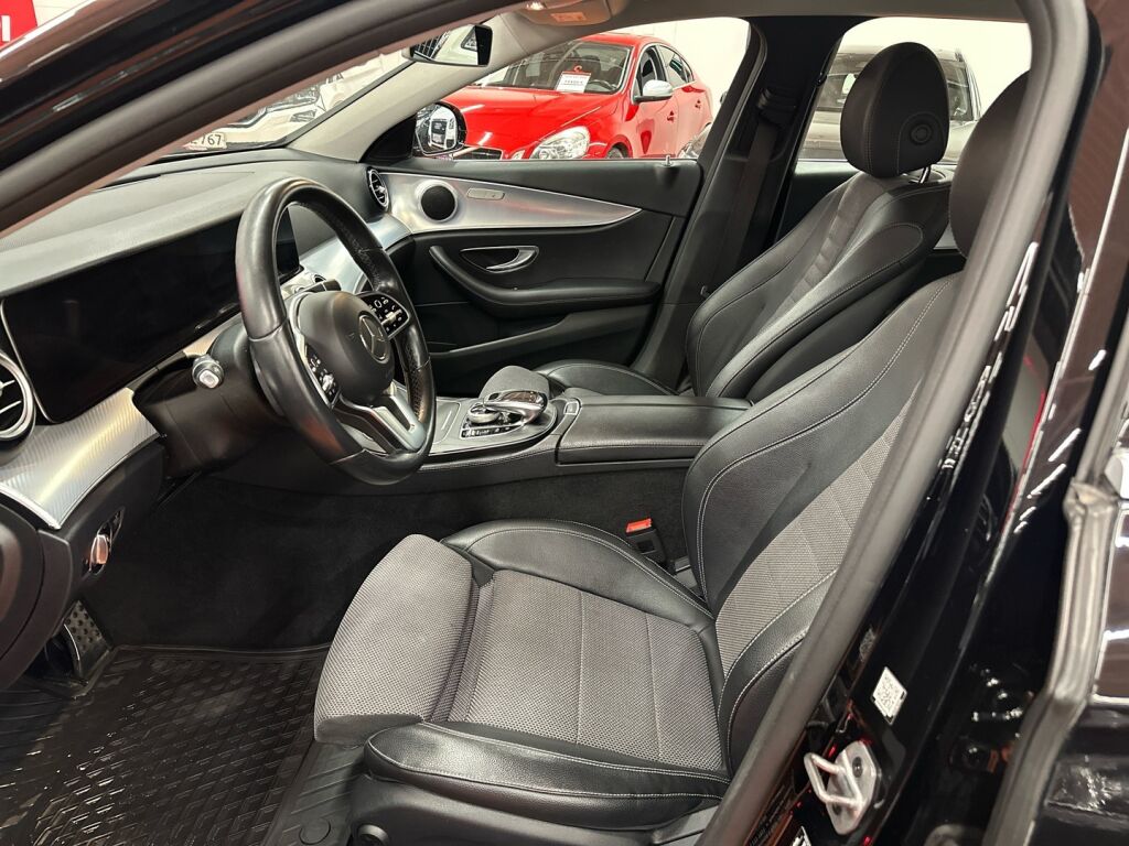 Mercedes-Benz E 2019 Musta