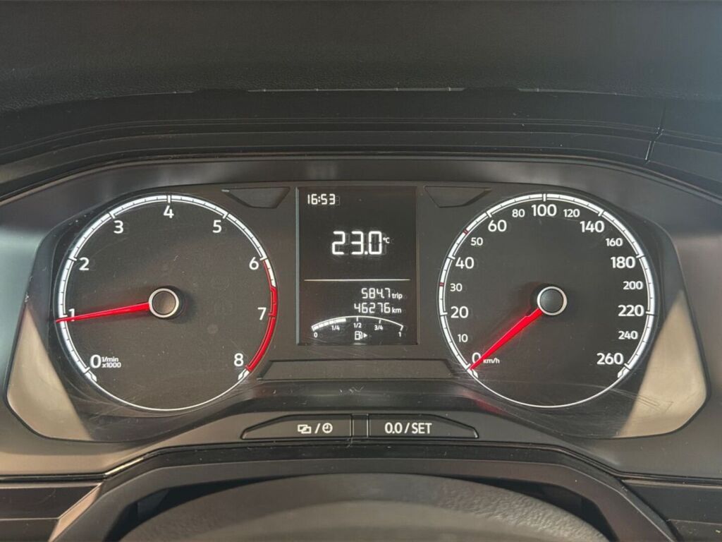 Volkswagen Polo 2019 Punainen