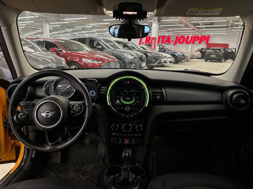 Mini One 2016 Oranssi