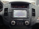 Mitsubishi Pajero 2010 Vihreä