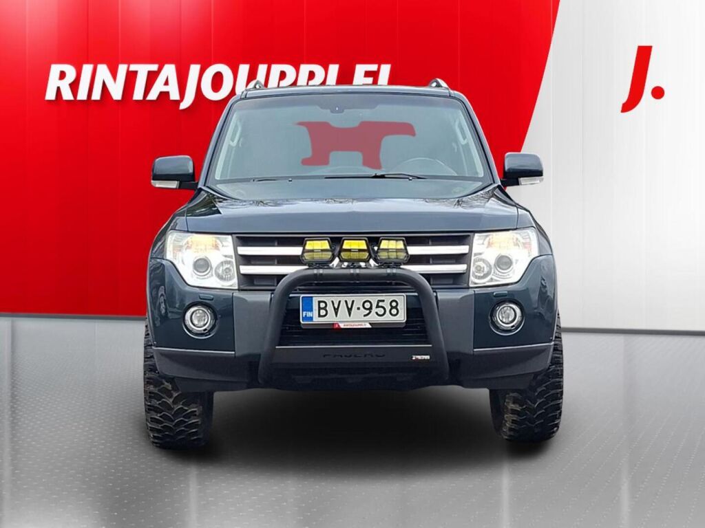Mitsubishi Pajero 2010 Vihreä