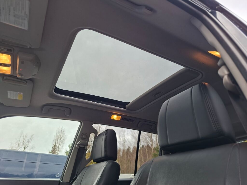 Mitsubishi Pajero 2010 Vihreä