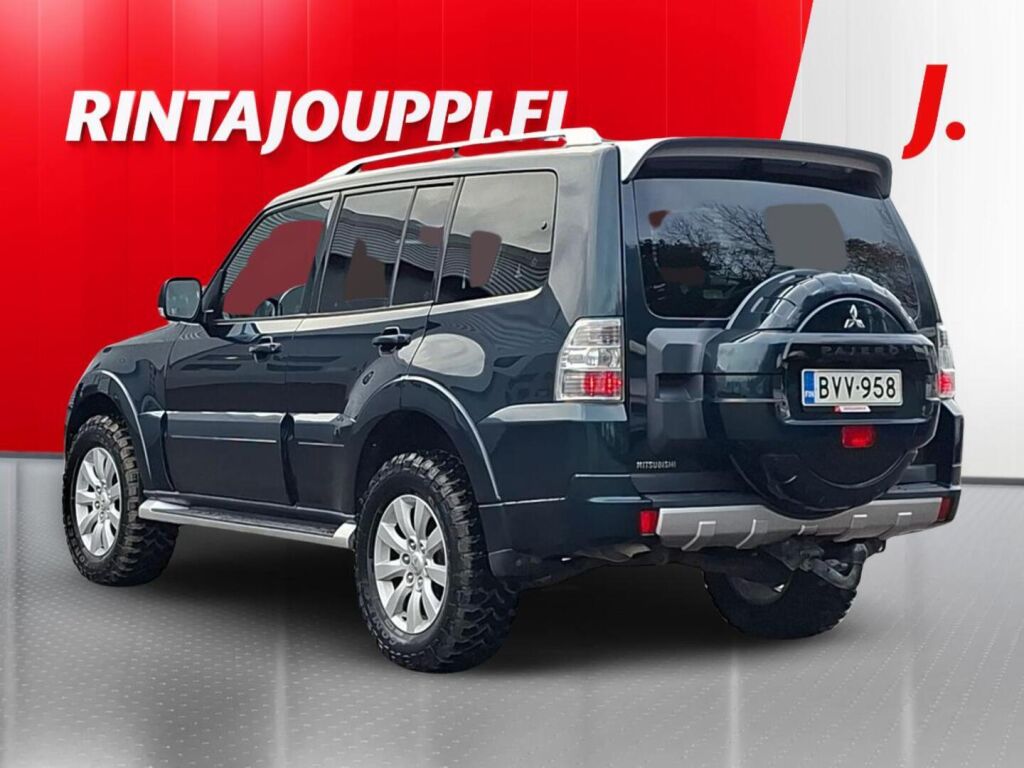 Mitsubishi Pajero 2010 Vihreä