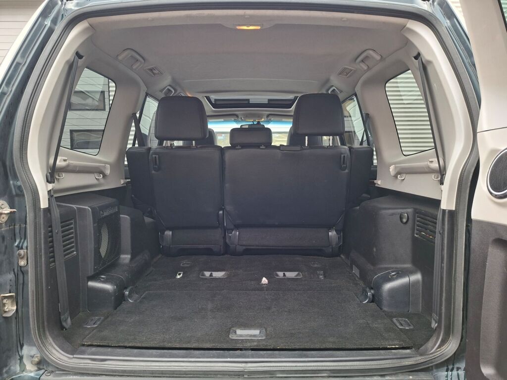 Mitsubishi Pajero 2010 Vihreä