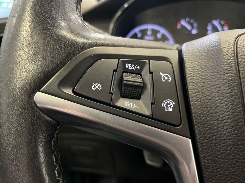 Opel Mokka 2019 Harmaa