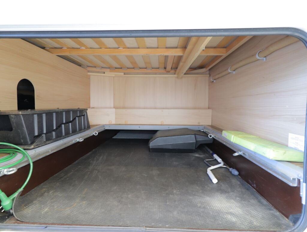 Sunlight T 64 2013 Valkoinen