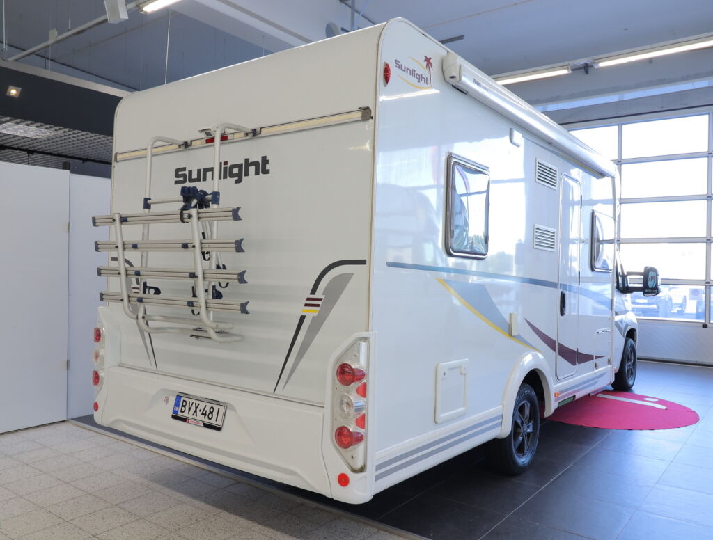 Sunlight T 64 2013 Valkoinen