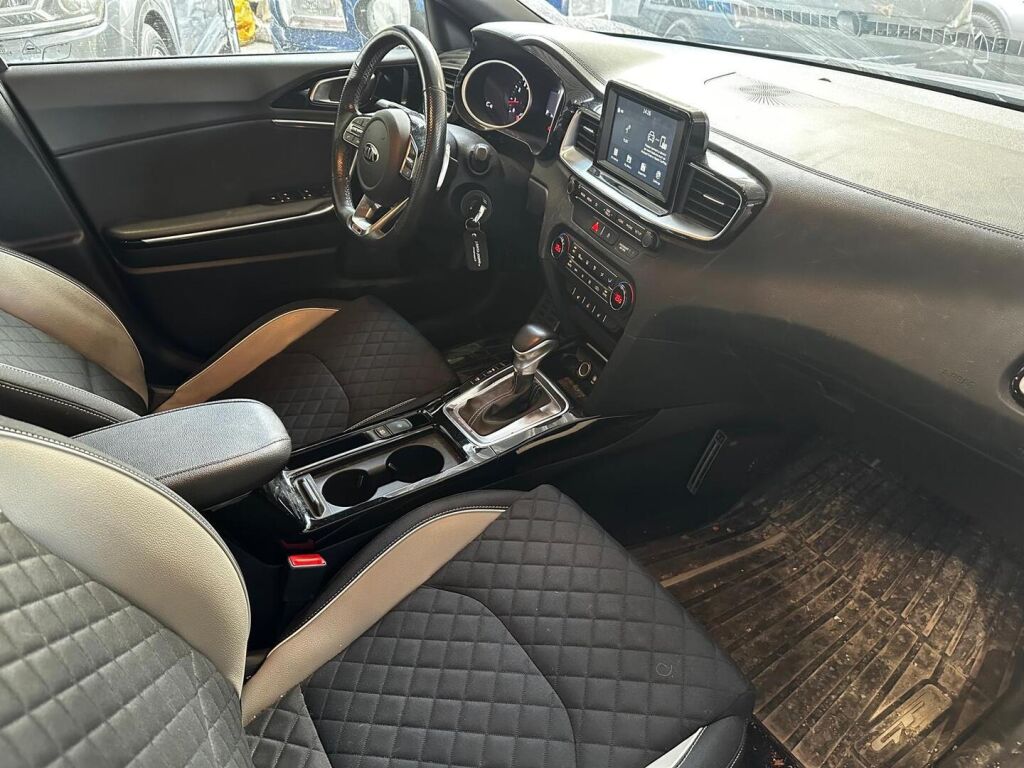 Kia ProCeed 2020 Sininen