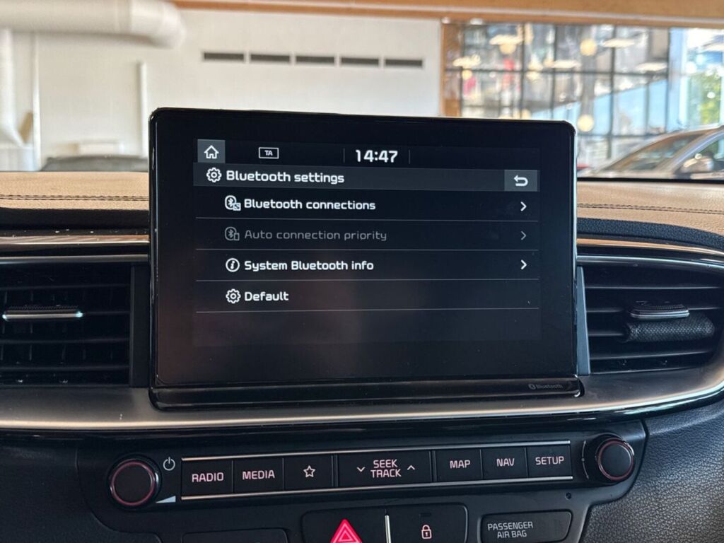 Kia ProCeed 2019 Musta