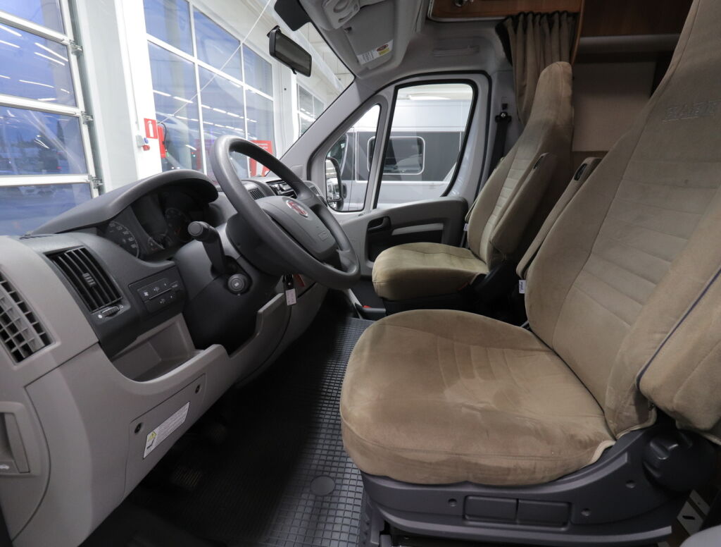 Kabe TM 740LB 2011 Valkoinen