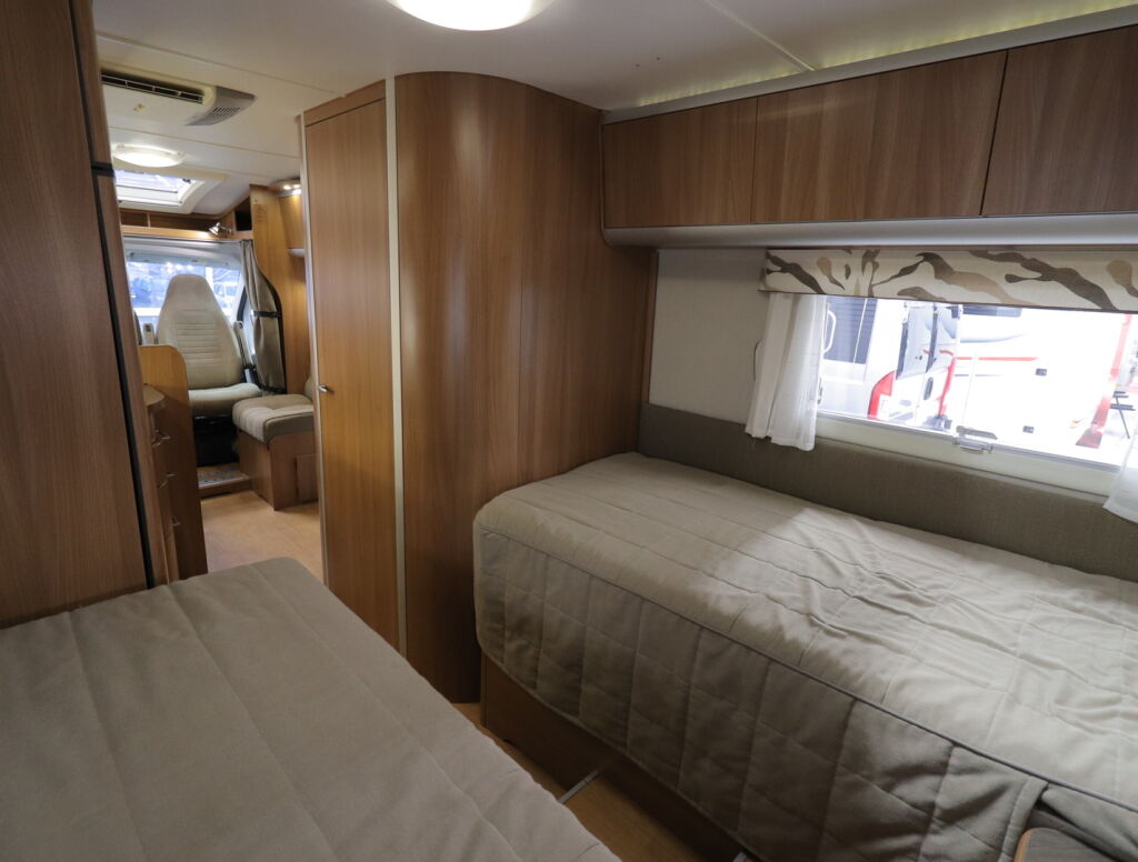 Kabe TM 740LB 2011 Valkoinen