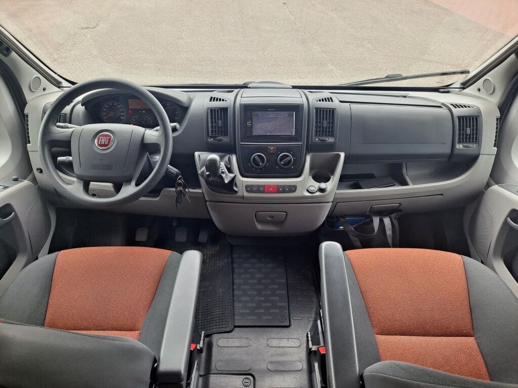 Adria Sport S 577 SP 2011 Valkoinen