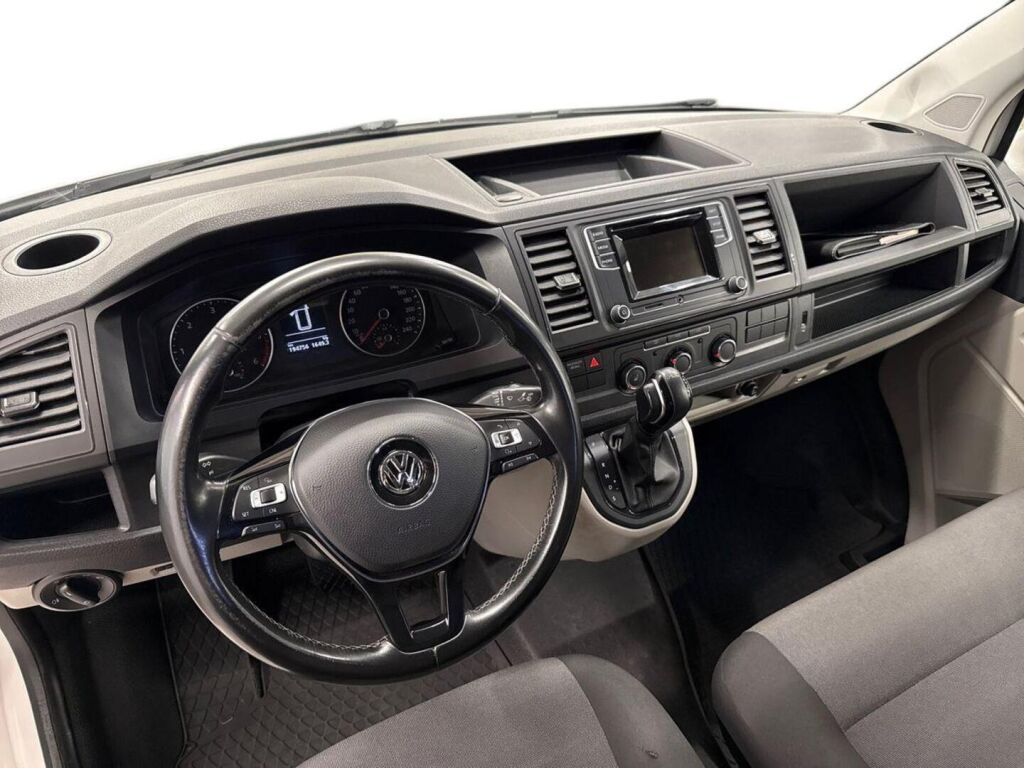 Volkswagen Transporter 2019 Valkoinen