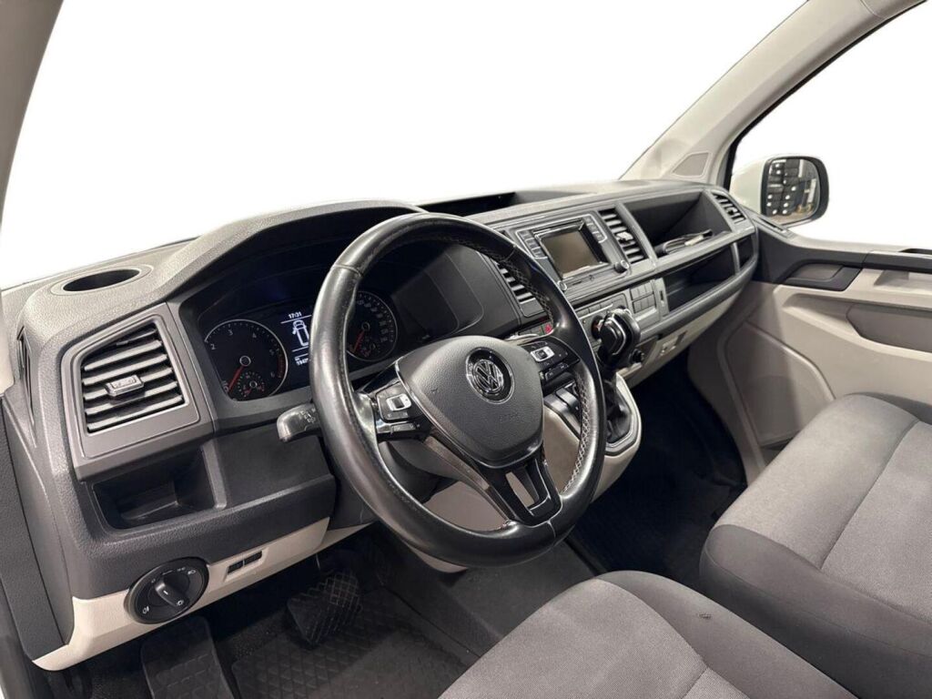 Volkswagen Transporter 2019 Valkoinen