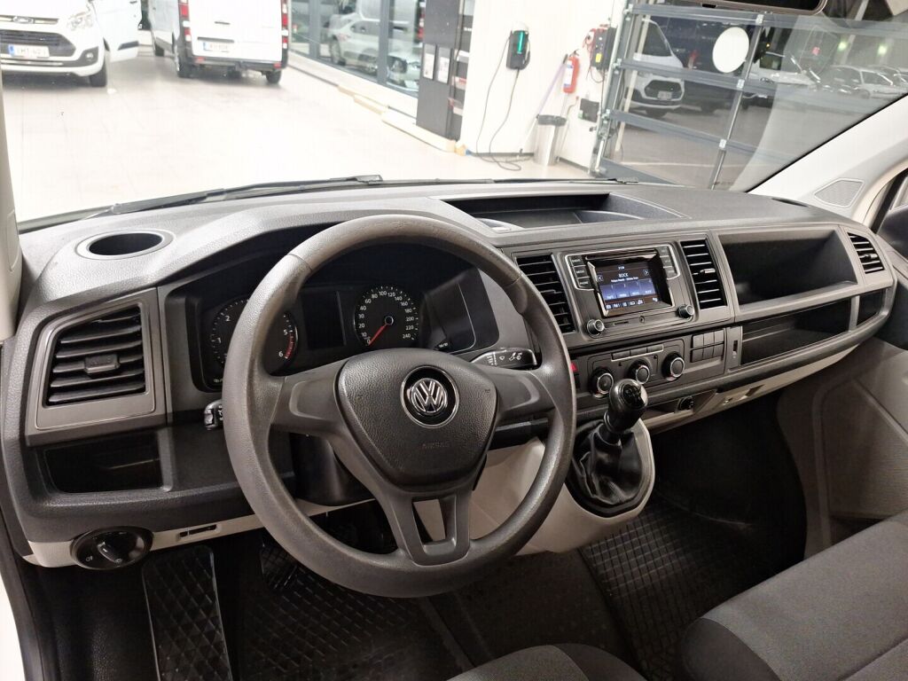 Volkswagen Transporter 2019 Valkoinen
