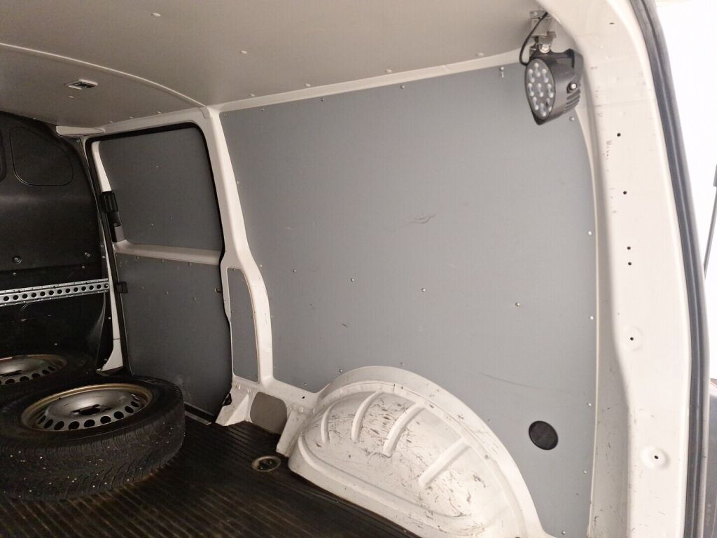 Volkswagen Transporter 2019 Valkoinen