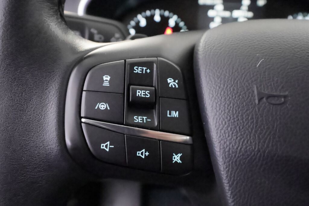 Ford Focus 2019 Harmaa