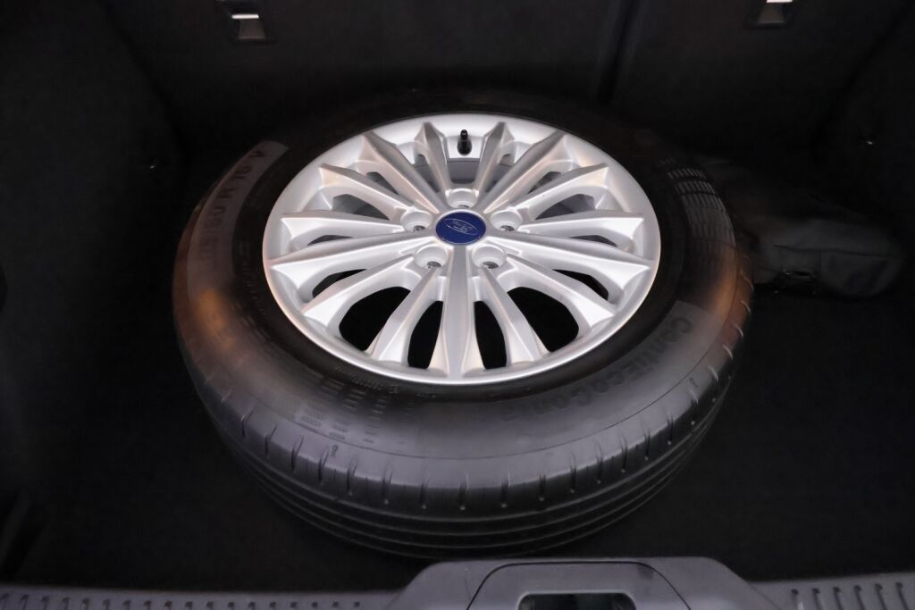 Ford Focus 2019 Harmaa