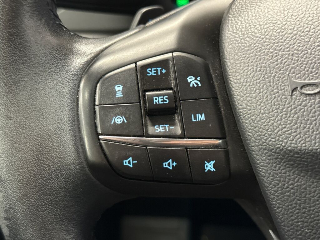 Ford Focus 2019 Sininen